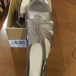 Clark's brand new bundle all 5 or sandals for $50